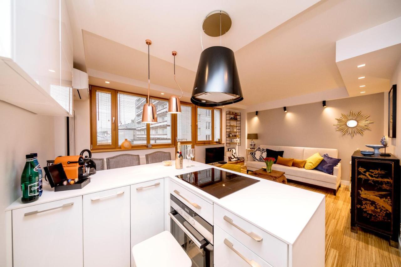 Golden Apartment With Air Condition By Your Freedom Warsaw Ngoại thất bức ảnh