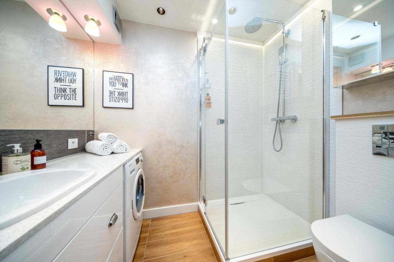 Golden Apartment With Air Condition By Your Freedom Warsaw Ngoại thất bức ảnh