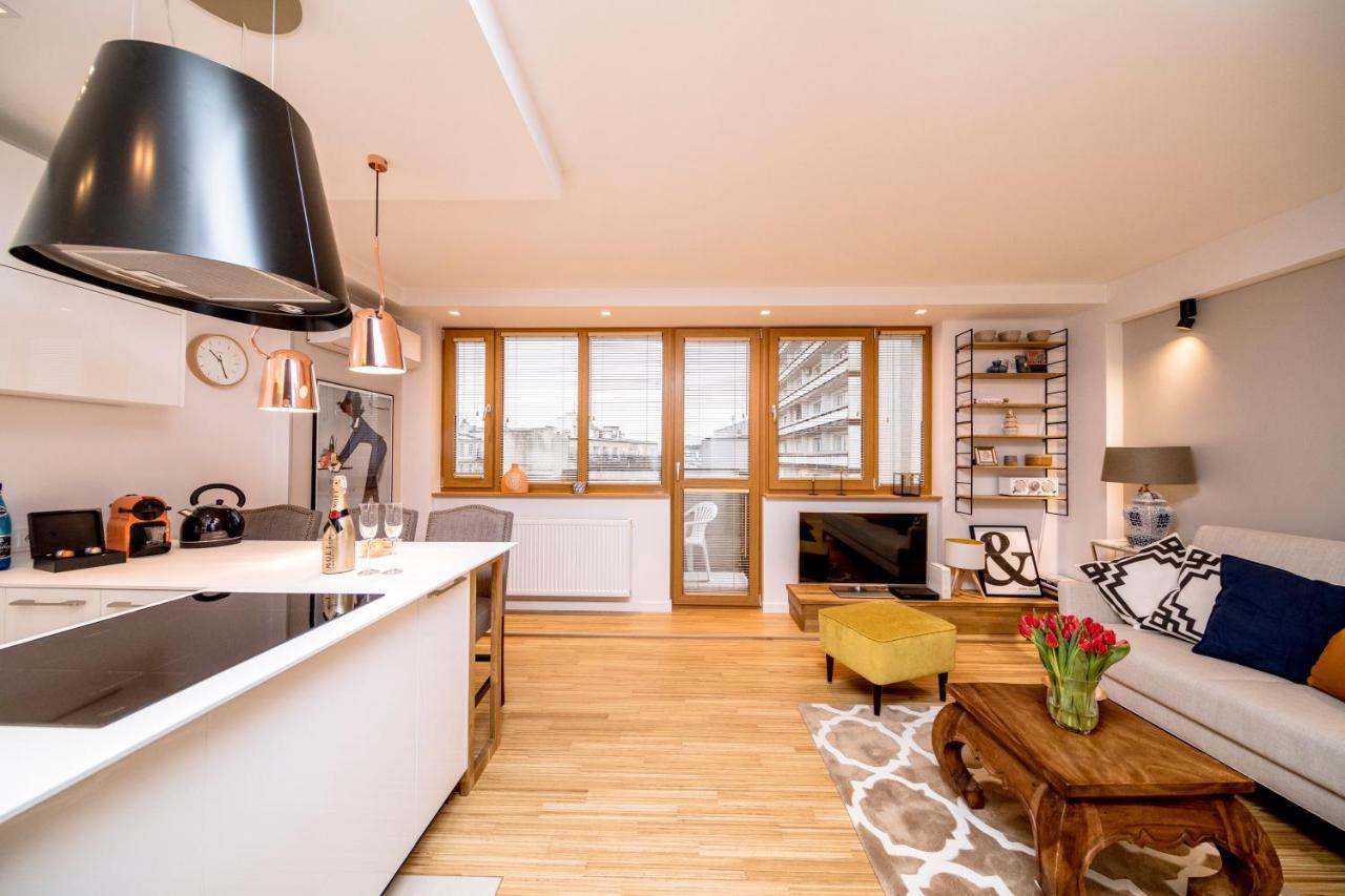 Golden Apartment With Air Condition By Your Freedom Warsaw Ngoại thất bức ảnh